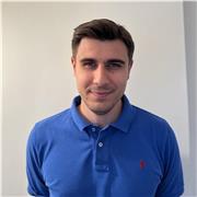 Offro lezioni a domicilio di Storia, sono laureato all'università cattolica del sacro cuore, con grande passione per insegnare